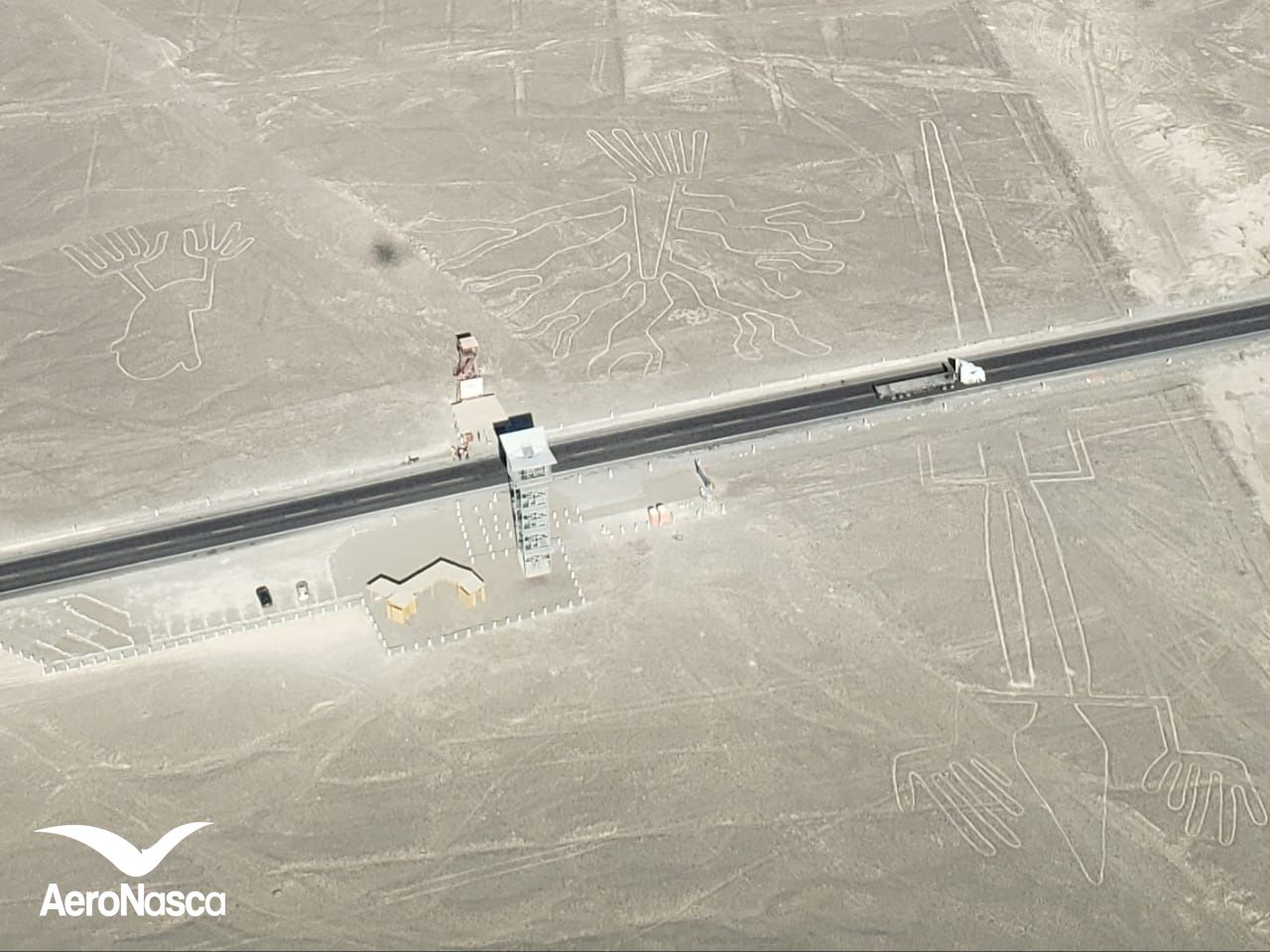 Ver las Lineas de Nazca desde el Mirador Metálico